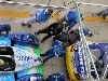 cliquez ici pour voir l'image (2005_jt_17-pescarolo-helary.JPG)